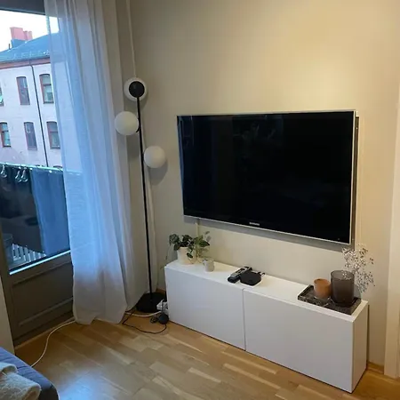 Cozy Located At Beautiful Torshov, Apartamento Oslo